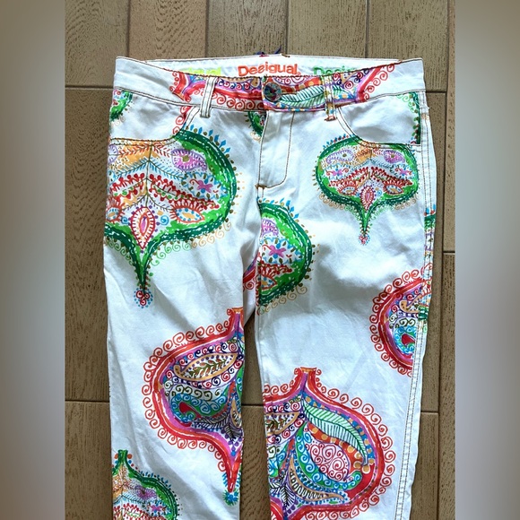 Women’s DESIGUAL paisley LORISE stretch DENIM PREMIUM JEANS! Size: 28 EUC - Picture 5 of 10